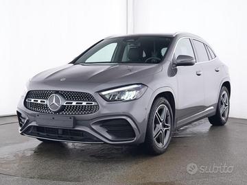 MERCEDES-BENZ GLA 180 Automatic AMG Line Advance
