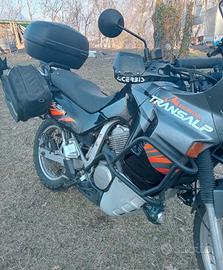 Honda Transalp 600