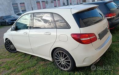 MERCEDES Classe B (W247) - 2016