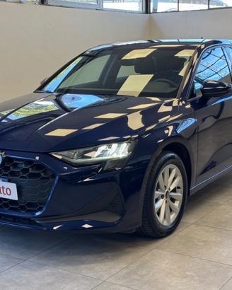 AUDI A3 SPB 35 TDI S-tronic *UNICO PROP*SEDILI R