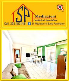 Bivano a pochi passi dal mare