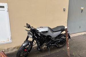 Husqvarna Vitpilen 401