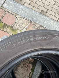 gomme hankook  225/55/R19