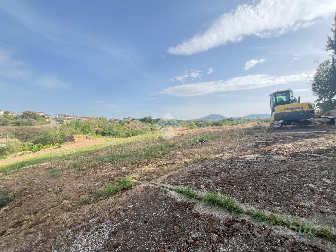 TER. RESIDENZIALE A SAN GIORGIO DEL SANNIO - Vista 5