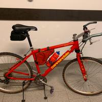 Bici da corsa Cannondale Cad2 F500 rossa