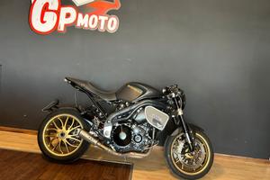 Triumph Speed Triple 1050 special cafe racer