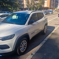Jeep compass 1.3 PHEV pari al nuovo