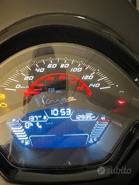 Vespa 300 GTS  super sport