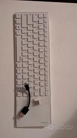 Tastiera bluetooth 