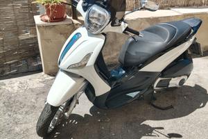 Beverly 125 ie