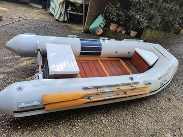 Gommone LED3 smontabile+ Johnson 15 hp