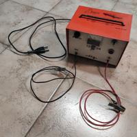 caricabatterie auto 12\24 volt