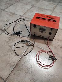 caricabatterie auto 12\24 volt