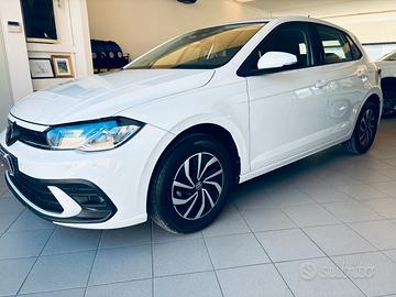 VW Polo LIfe 2023 km 29000 certificati