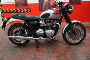 Triumph Bonneville T 120