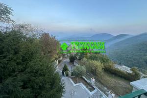 VILLA SINGOLA A MERCOGLIANO