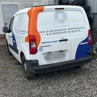 Peugeot Partner 2011