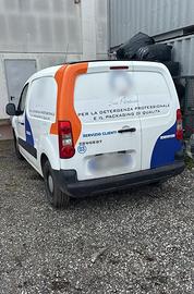 Peugeot Partner 2011