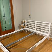 Letto con rete ortopedica