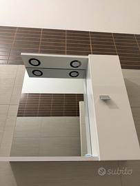 Specchiera bagno con pensile e faretti integrati