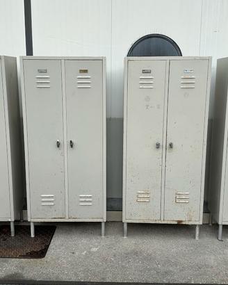 Armadietto - spogliatoio a due ante