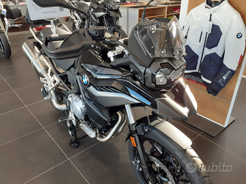 BMW F 750 GS triple black