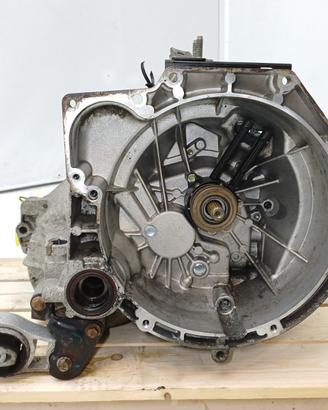 CAMBIO MANUALE 5M M1JE IB5 1945811 1.0B 92Kw 125CV