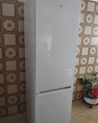 Frigorifero Beko (modello K54305N)