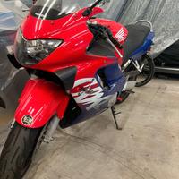 HONDA CBR 600 F PARI A NUOVO