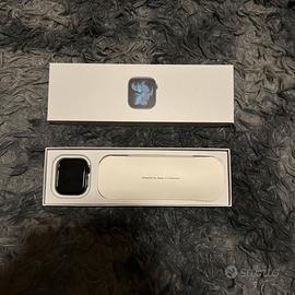 Apple Watch Serie 11 Nero – Ricondizionato