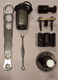 Serie attrezzi per minimoto