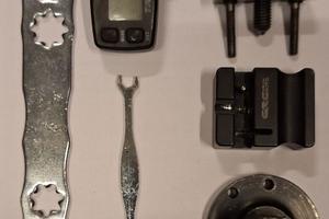 Serie attrezzi per minimoto