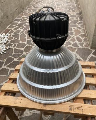 Lampada a sospensione industriale Disano