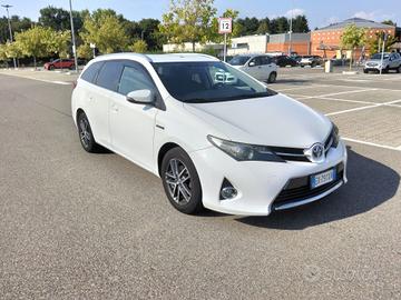 Toyota Auris Touring Sports 1.8 Hybrid Automatic*N
