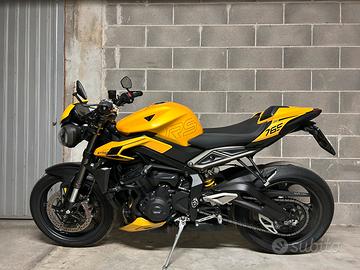 STREET TRIPLE 765 RS
