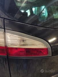 Fanale post. sx int. FORD S MAX del 2007