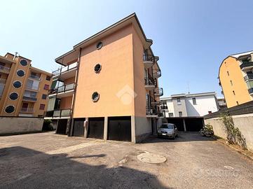 3 LOCALI A MAGENTA