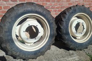GOMME  e CERCHI 280/85 R24