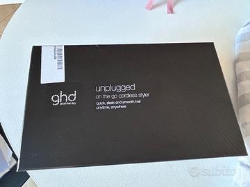 Piastra ghd unpludgged