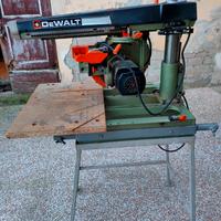 Sega a braccio Radiale DeWalt 