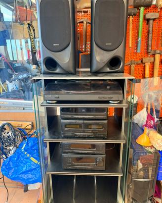 Stereo /hi-fi. / giradischi