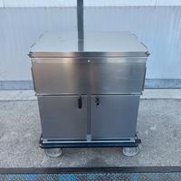 Carrello armadiato termico a bagnomaria in inox