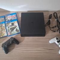 PS4 slim 500GB + 2 controller + 4 giochi