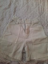 pantaloncino corto beige chiaro