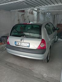 renault clio 1.2 neopatentati