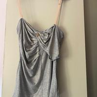 Top con bretella regolabile firmato Celyn B