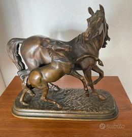 Cavalli in bronzo