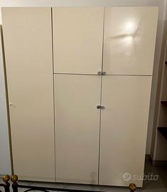 Armadio a 5 ante/guardaroba