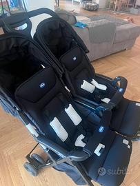 Passeggino gemellare Chicco