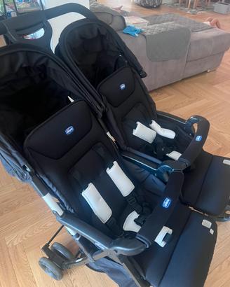 Passeggino gemellare Chicco
